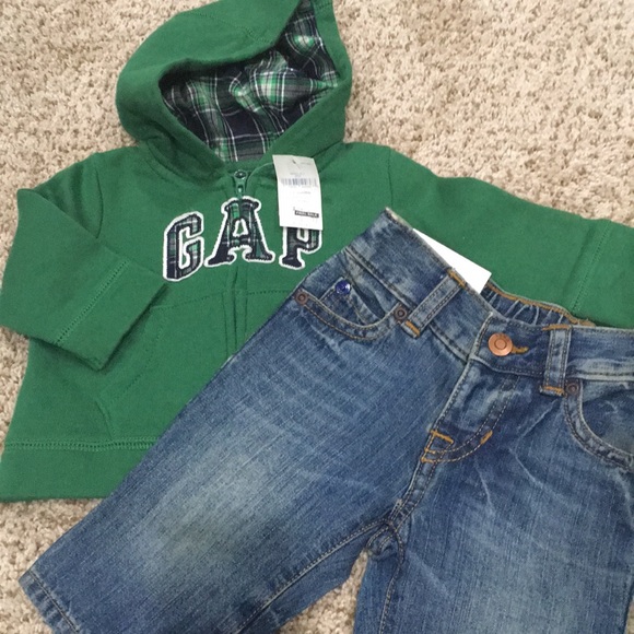 GAP Other - NWT baby gap jeans and sweatshirt